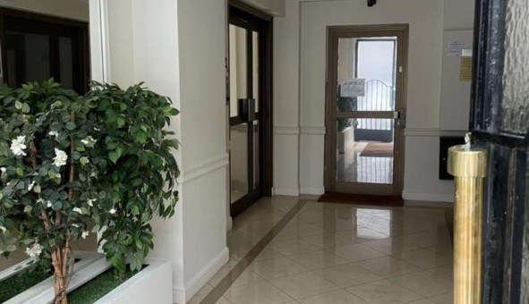 Logement �tudiant Studio &agrave; Paris 15�me arrondissement (75015)