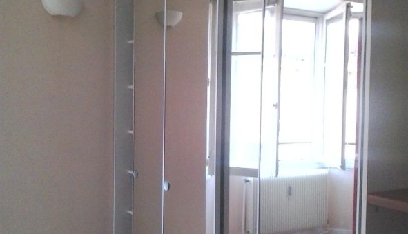 Logement �tudiant Studio &agrave; Paris 15�me arrondissement (75015)