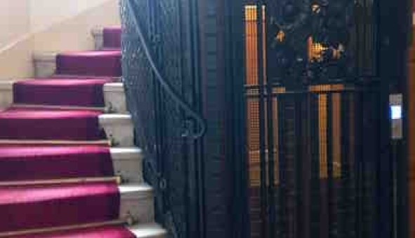 Logement �tudiant Studio &agrave; Paris 15�me arrondissement (75015)