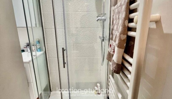 Logement �tudiant Studio &agrave; Paris 15�me arrondissement (75015)