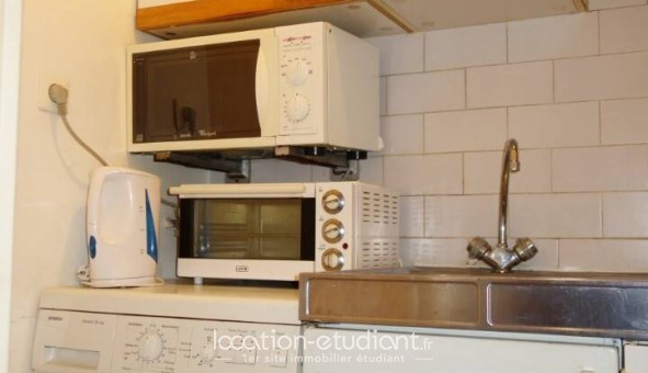 Logement �tudiant Studio &agrave; Paris 15�me arrondissement (75015)