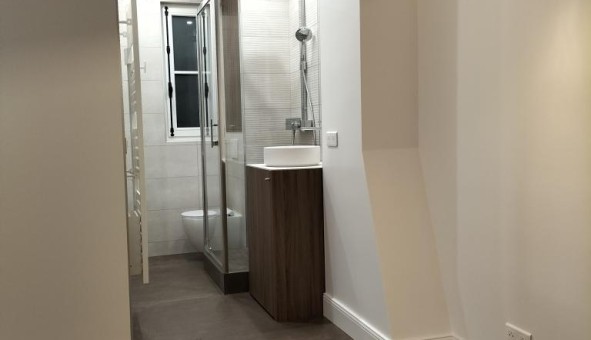 Logement �tudiant Studio &agrave; Paris 15�me arrondissement (75015)