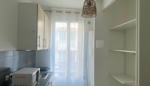 Logement �tudiant Studio &agrave; Paris 15�me arrondissement (75015)