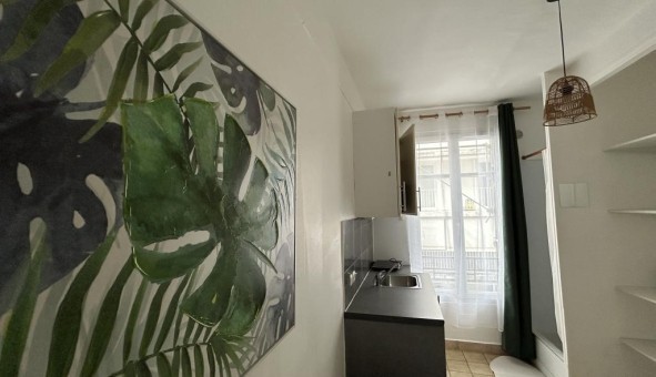 Logement �tudiant Studio &agrave; Paris 15�me arrondissement (75015)