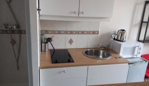 Logement �tudiant Studio &agrave; Paris 15�me arrondissement (75015)