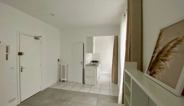 Logement �tudiant Studio &agrave; Paris 15�me arrondissement (75015)