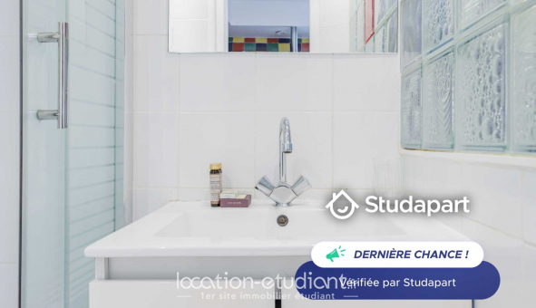 Logement �tudiant Studio &agrave; Paris 15�me arrondissement (75015)