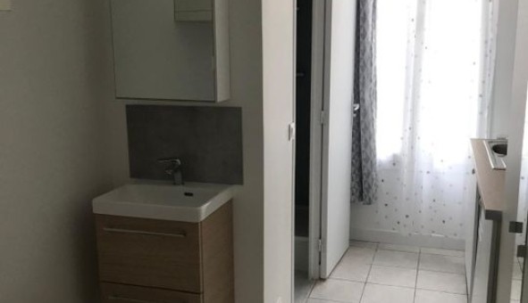 Logement �tudiant Studio &agrave; Paris 15�me arrondissement (75015)