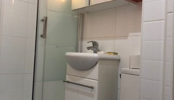 Logement �tudiant Studio &agrave; Paris 15�me arrondissement (75015)