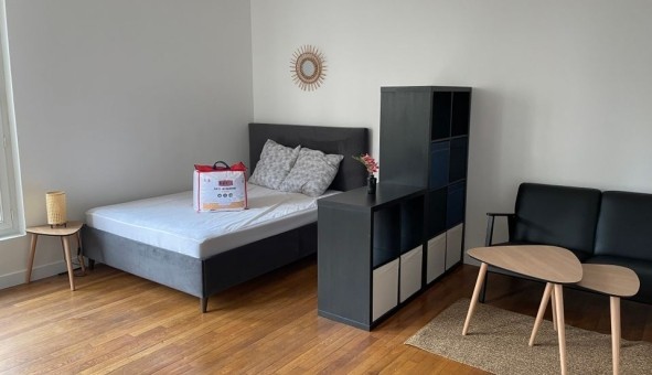 Logement �tudiant Studio &agrave; Paris 15�me arrondissement (75015)