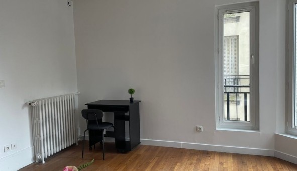 Logement �tudiant Studio &agrave; Paris 15�me arrondissement (75015)