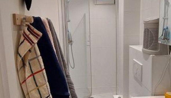 Logement �tudiant Studio &agrave; Paris 15�me arrondissement (75015)