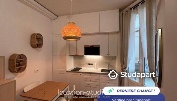 Logement �tudiant Location Studio Meubl&eacute; Paris 15�me arrondissement (75015)