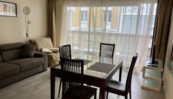 Logement �tudiant Location Studio Vide Paris 15�me arrondissement (75015)