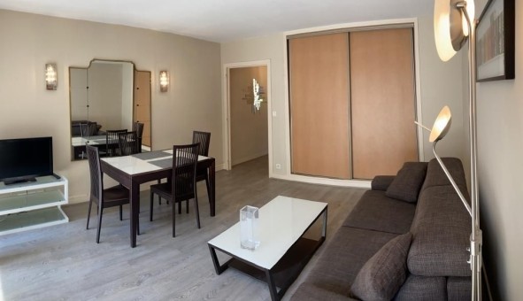 Logement �tudiant Studio &agrave; Paris 15�me arrondissement (75015)