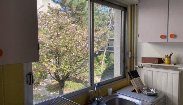 Logement �tudiant Studio &agrave; Paris 15�me arrondissement (75015)