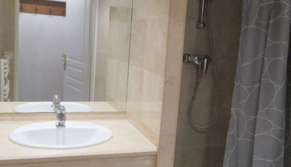 Logement �tudiant Studio &agrave; Paris 15�me arrondissement (75015)