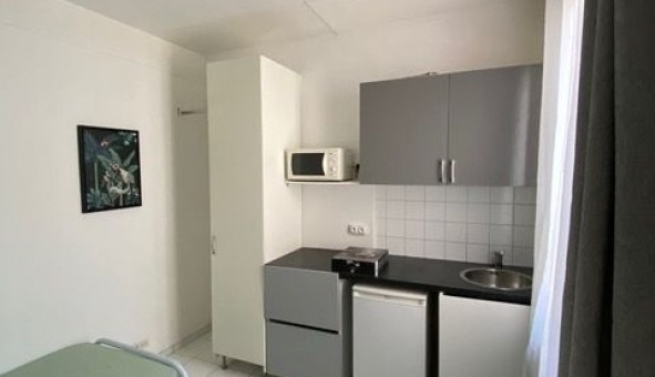 Logement �tudiant Location Studio Vide Paris 15�me arrondissement (75015)