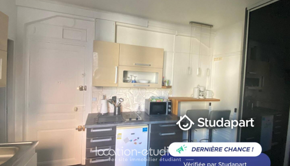 Logement �tudiant Studio &agrave; Paris 15�me arrondissement (75015)