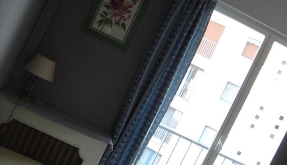 Logement étudiant Location Studio Vide Paris 16ème arrondissement (75016)