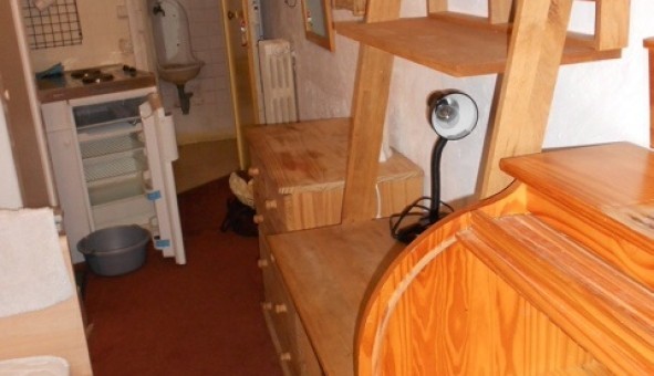 Logement tudiant Location Studio Vide Paris 16me arrondissement (75016)