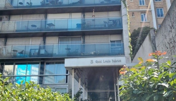 Logement tudiant Location Studio Vide Paris 16me arrondissement (75016)