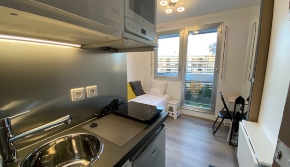 Logement tudiant Location Studio Vide Paris 16me arrondissement (75016)