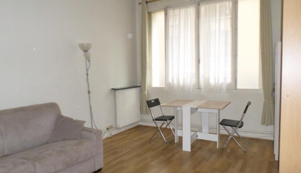 Logement tudiant Location Studio Vide Paris 16me arrondissement (75016)