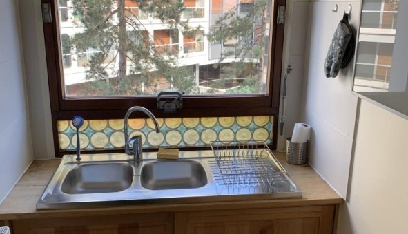 Logement �tudiant Studio &agrave; Paris 16�me arrondissement (75016)