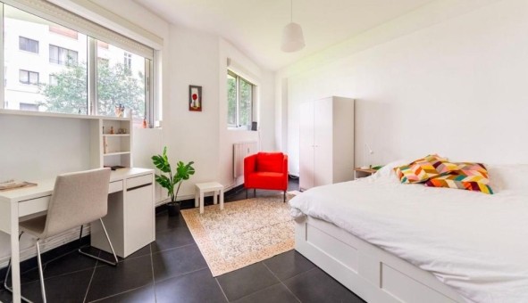 Logement tudiant Location Studio Vide Paris 16me arrondissement (75016)