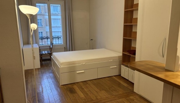 Logement �tudiant Studio &agrave; Paris 16�me arrondissement (75016)