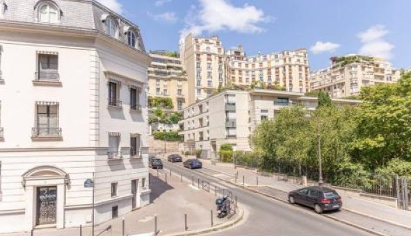 Logement étudiant Studio &agrave; Paris 16ème arrondissement (75016)