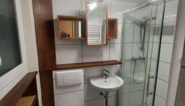 Logement �tudiant Studio &agrave; Paris 16�me arrondissement (75016)