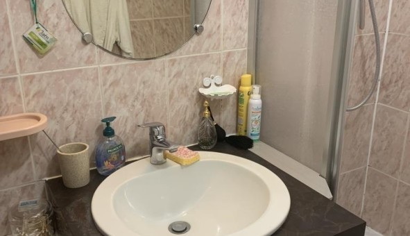 Logement tudiant Studio à Paris 17me arrondissement (75017)