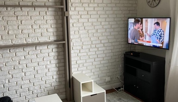 Logement étudiant Location Studio Vide Paris 17ème arrondissement (75017)
