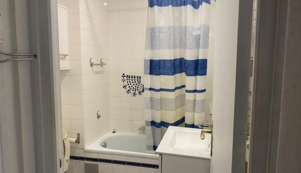 Logement tudiant Studio à Paris 17me arrondissement (75017)