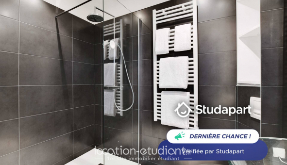 Logement étudiant Studio à Paris 17ème arrondissement (75017)