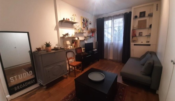 Logement tudiant Location Studio Vide Paris 17me arrondissement (75017)