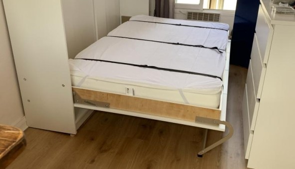 Logement tudiant Location Studio Vide Paris 17me arrondissement (75017)
