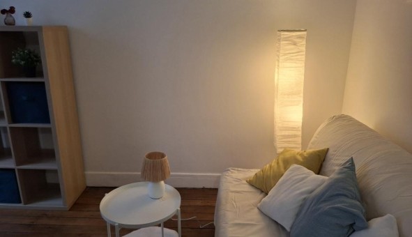 Logement tudiant Location Studio Vide Paris 17me arrondissement (75017)