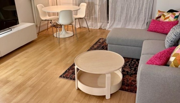 Logement �tudiant Studio &agrave; Paris 17�me arrondissement (75017)