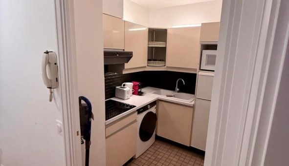 Logement �tudiant Studio &agrave; Paris 17�me arrondissement (75017)