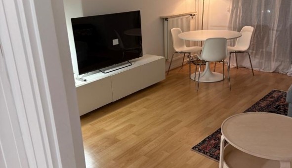 Logement �tudiant Studio &agrave; Paris 17�me arrondissement (75017)