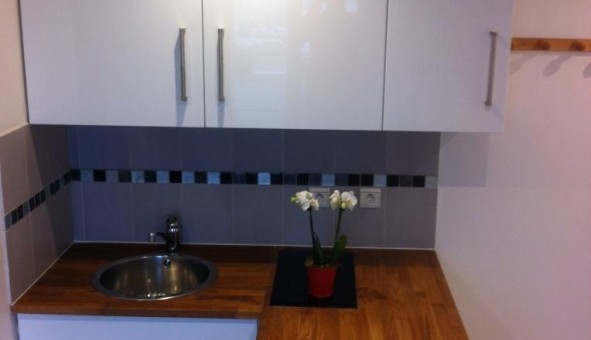 Logement �tudiant Studio &agrave; Paris 17�me arrondissement (75017)