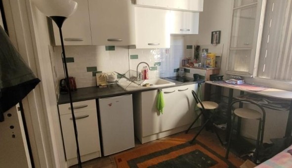 Logement �tudiant Studio &agrave; Paris 17�me arrondissement (75017)