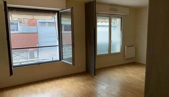 Logement �tudiant Studio &agrave; Paris 17�me arrondissement (75017)