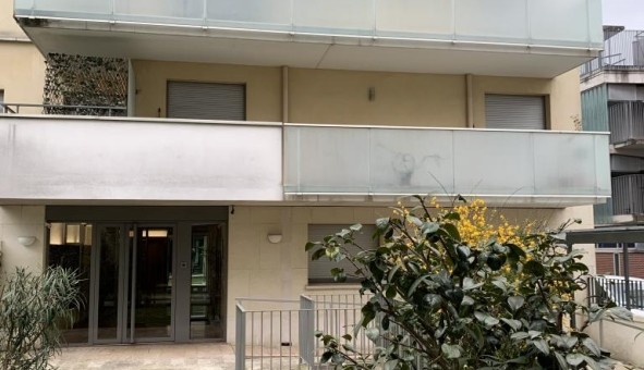 Logement �tudiant Studio &agrave; Paris 17�me arrondissement (75017)