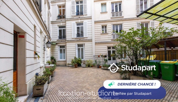 Logement étudiant Studio &agrave; Paris 17ème arrondissement (75017)