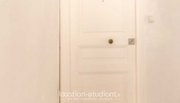 Logement étudiant Studio &agrave; Paris 17ème arrondissement (75017)