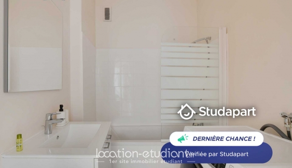 Logement étudiant Studio &agrave; Paris 17ème arrondissement (75017)